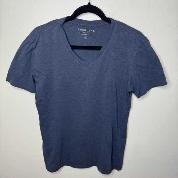 Everlane Mens Organic Tee Blue Cotton V-Neck T-Shirt Classic Fit Short Sleeve - Picture 3 of 6